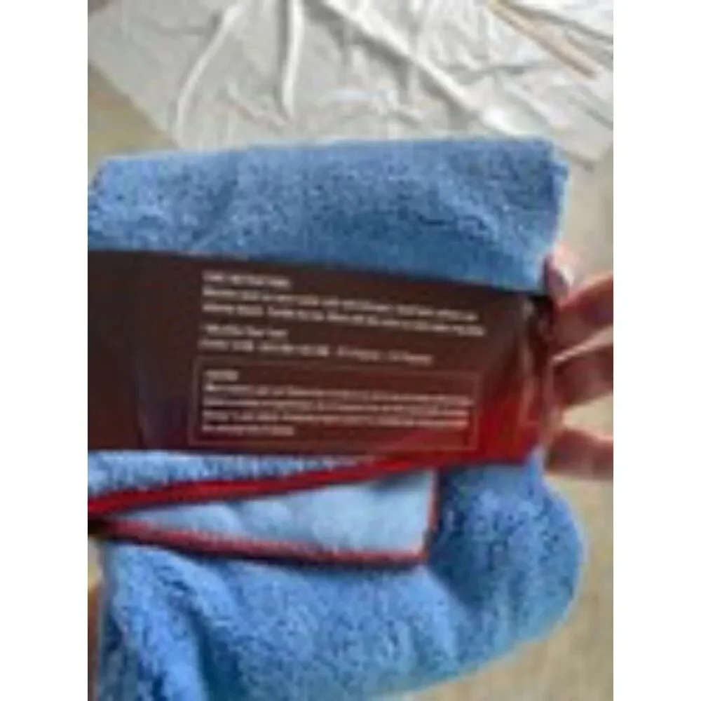 platiunum plus 1 large microfiber glass towel